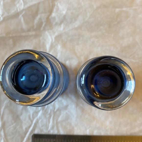 Hand Blown Blue Glass Mini Bud Vases. Set of two. - Picture 8 of 8